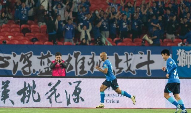 开云娱乐-【中超】埃韦尔两球刘殿座染红 10人三镇2比3沧州