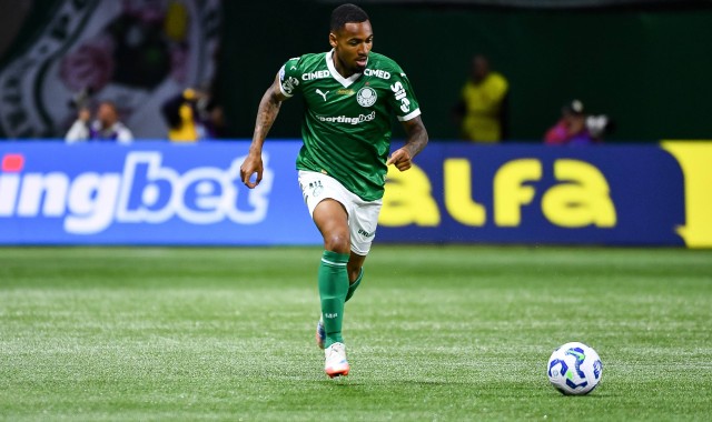 kaiyun-ESPN：那不勒斯提高对帕尔梅拉斯中场阿兰的报价，达到3500万欧